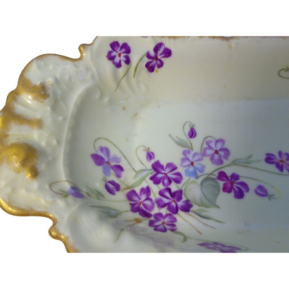 Antique T&V Limoges France Hand Painted Floral Tray Violets Scalloped Gold Rim - Picture 6 of 7